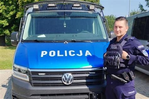 Fakty Legnica Ten Policjant Pomaganie Ma We Krwi Bierzmy Z Niego