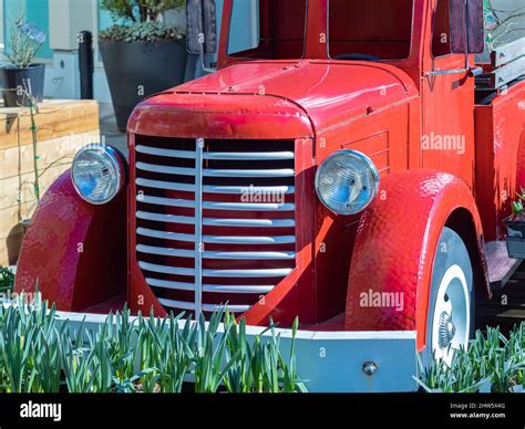 View Of The Front End Of A Beautifully Restored Vintage Truck Automobile Old Vintage American