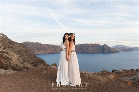 Pin On Santorini Sunset Lesbian Wedding Engagement