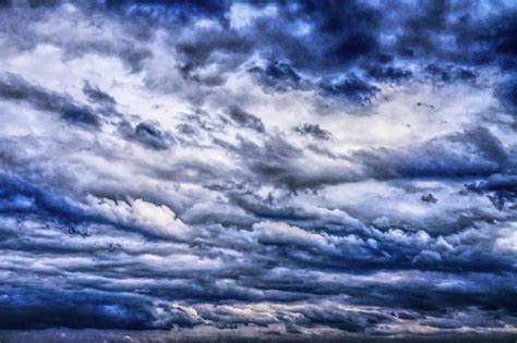 Backgrounds Dramatic Cloudscape Light Beam Beautiful Dramatic Sky