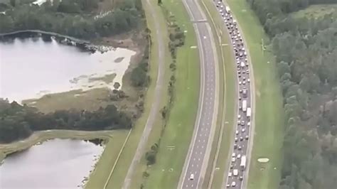 Ouragan Milton les images impressionnantes des évacuations et des