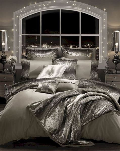 Flawless 40+ Stunning Light Interior Bedroom Ideas For Comfortable Bedroom https://freshouz.com ...