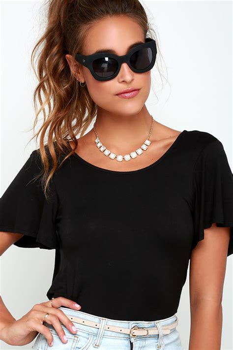 Chic Black Top Short Sleeve Top Open Back Top 26 00