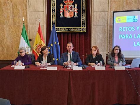 Mesa Redonda Aborda Retos Y Perspectivas Para La Igualdad En La Empresa