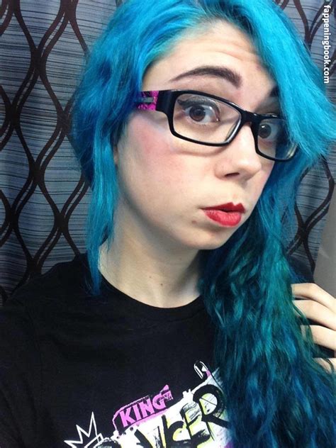 Uncanny Megan Nude The Fappening Photo FappeningBook