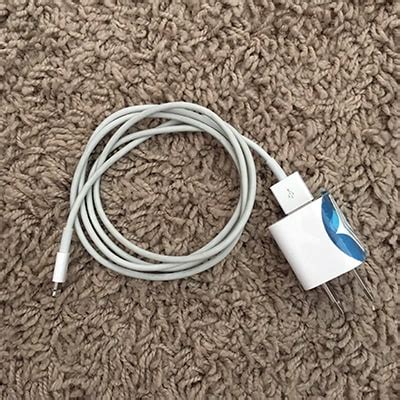 Cara Mudah Merawat Kabel Charger IPhone Agar Tak Cepat Rusak Tekno