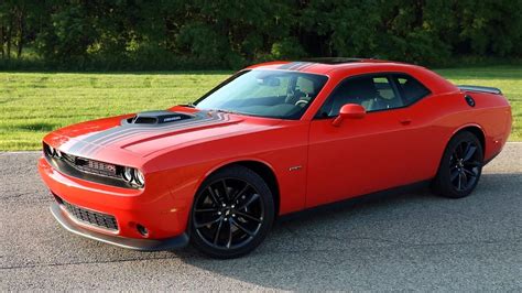 2019 Dodge Challenger R T Shaker Running Footage Youtube