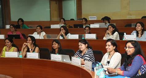 Registrations Open For Women Start Up Programme 2017 18 Iim Bangalore