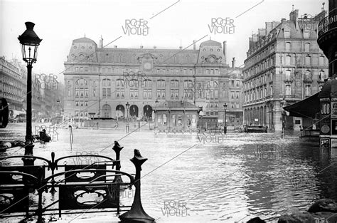 Inondations De Paris En Janvier La Gare Saint Lazare