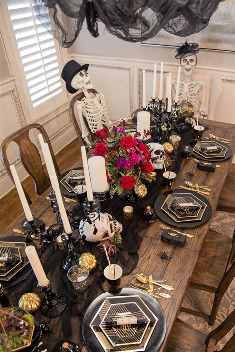 Romantic Gothic Halloween Dinner Table Halloween Party Decor The