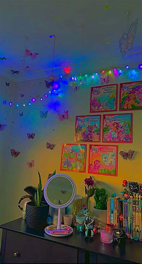 🌈🍃🦖🦕🍄🦄🍂 Indie Room Retro Room Indie Room Decor