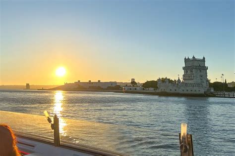 Tripadvisor Cruise Bij Zonsondergang Op De Rivier De Taag Inclusief