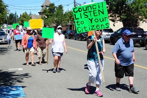 Qualicum Beach Council Moves Forward On Comprehensive Land Use Plan For