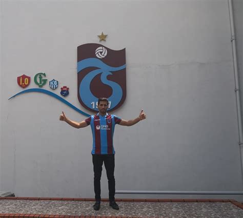 Vahid Amiri Trabzonspor a imza attı Trabzon Haber Haber61