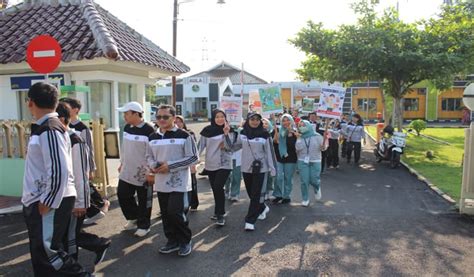 Ditopang Mobil Rontgen Rsup Surakarta Jemput Bola Layanan Medical