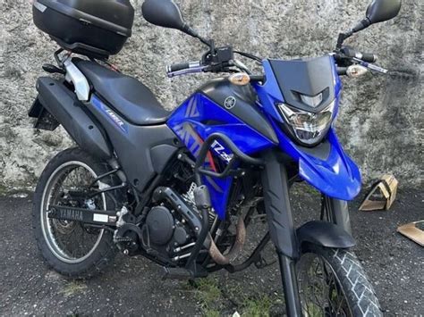 Homem tem moto furtada após estacionar veículo no Resgate saiba os