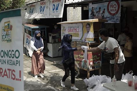 Usaha Bantu Usaha Menyasar Pedagang Kaki Lima Di Solo