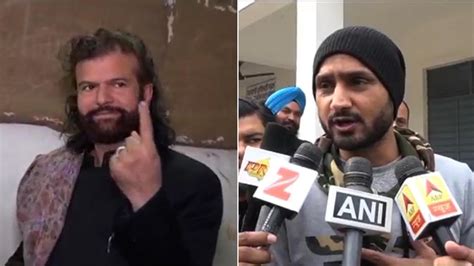 Punjab Elections Harbhajan Singh And Hans Raj Hans Cast Their Vote