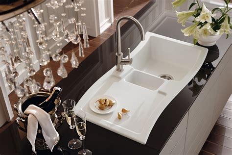 10 Functional Kitchen Sinks That You Will Admire