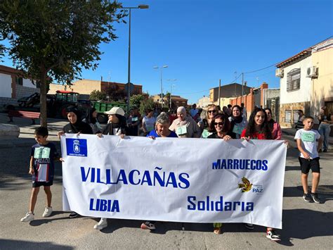 Decenas De Personas Se Unieron A Plataforma Por La Paz En Una Gran