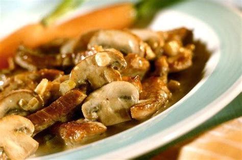 Escalopes De Veau Aux Champignons