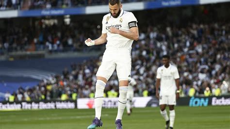 Barcelona 0-4 Real Madrid Highlights: Benzema hattrick sends Los Blancos to Copa del Rey final ...