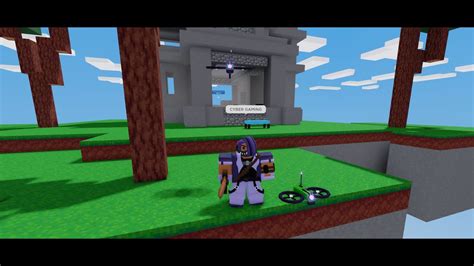 Using The New Cyber Kit In Roblox Bedwars Youtube