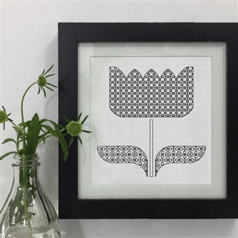 Folk Flower Blackwork Pattern PDF Blackwork Embroidery Chart Etsy