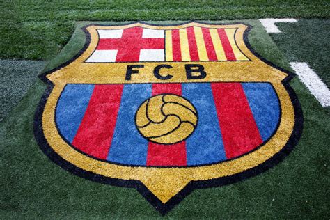 Fc Barcelona Straci Wielki Talent Mo E Trafi Do Premier League