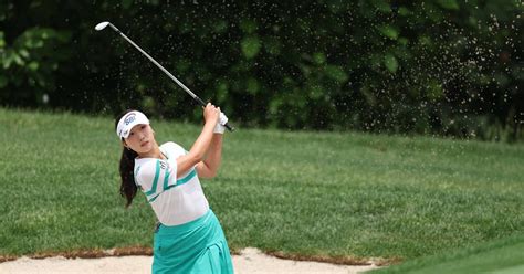 신인 이동은 Klpga 투어 수협·mbn 여자오픈 2r 단독 선두