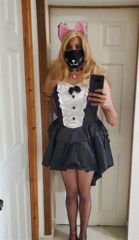 Do You Like My Maid Dress Rcrossplay