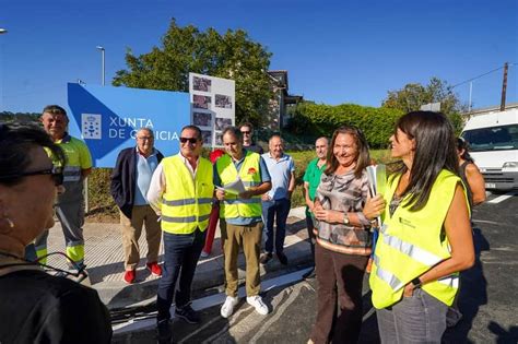 A delegada da Xunta supervisa as obras de humanización e seguridade da