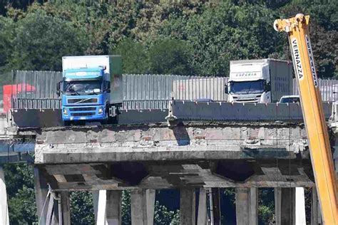 Crollo Ponte Morandi parla l ex ad Mion E il mio più grande rammarico