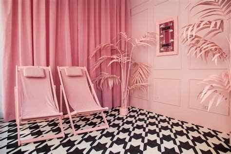 Feminization Pink Room 68 Photo