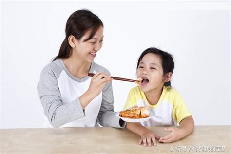 寶寶飲食：學好下面4招，輕鬆搞定寶寶不愛吃飯的壞習慣 每日頭條