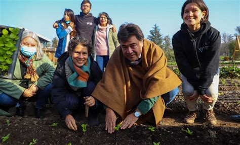 Proyecto GEF Montaña Ministra del Medio Ambiente y Ministro de