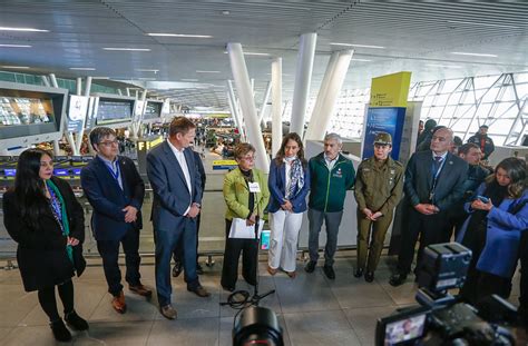 Mop Y Aeropuerto De Santiago Lanzan Plan De Contingencia Ante Mil