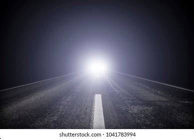 602 Blinding headlights Images, Stock Photos & Vectors | Shutterstock