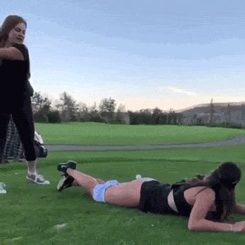 Fails (13 gifs)