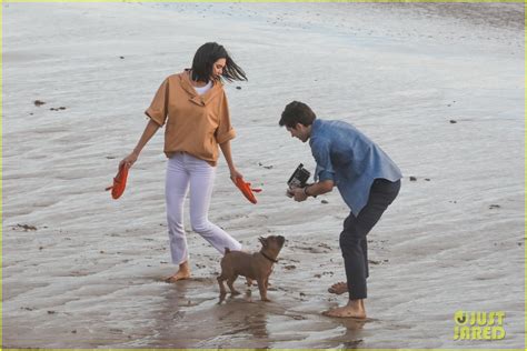 Kendall Jenner Joins Hot Shirtless Guy For Beach Photo Shoot Photo Kendall Jenner