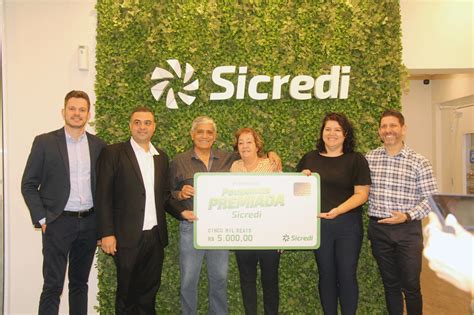 Sicredi Entrega Prêmio Da Promoção Poupança Premiada A Associado De São