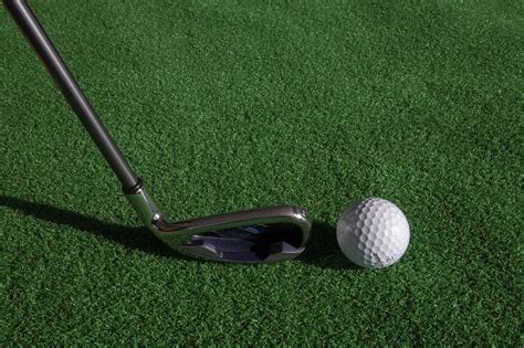 Chipping Vs Pitching Differences Tips And Tricks