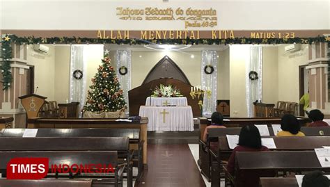 Batasi Jemaat Gelaran Ibadah Natal Gereja HKBP Malang Berjalan Lancar