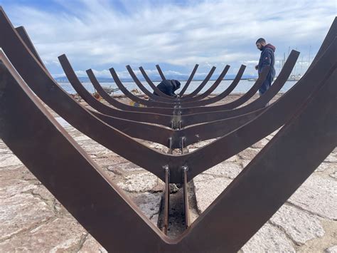 L Arte Sulle Rotte Dei Marinai A Carloforte L Installazione Di Marta