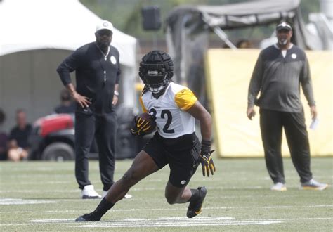 Pittsburgh Steeler RB Najee Harris Walking Fine Line In Preseason