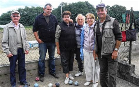 A N S Ruraux Triplettes Au Concours De Boules Le T L Gramme