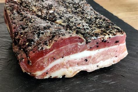 Ventrêche Pancetta séché Poitrine de porc Savoir faire artisanal