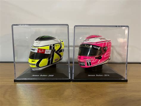 Spark Model Race Car Jenson Button Helmets Pack World