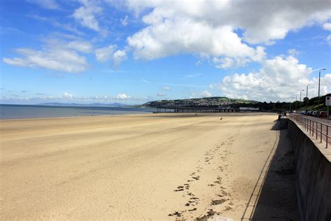 Colwyn Bay West Promenade Beach Photo The Beach At Colwyn Bay