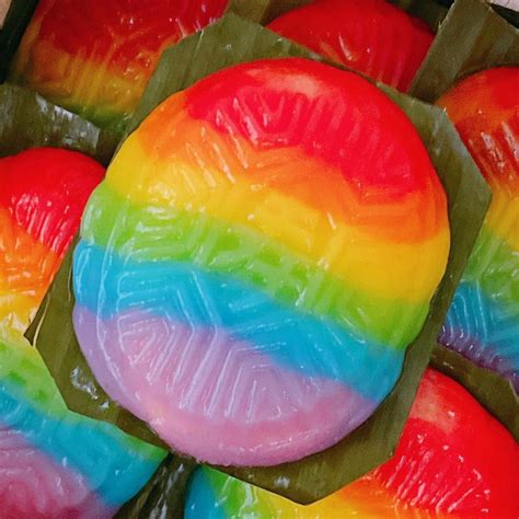 Ji Xiang Confectionery Has Rainbow Ang Ku Kueh At Bugis Sgcheapo